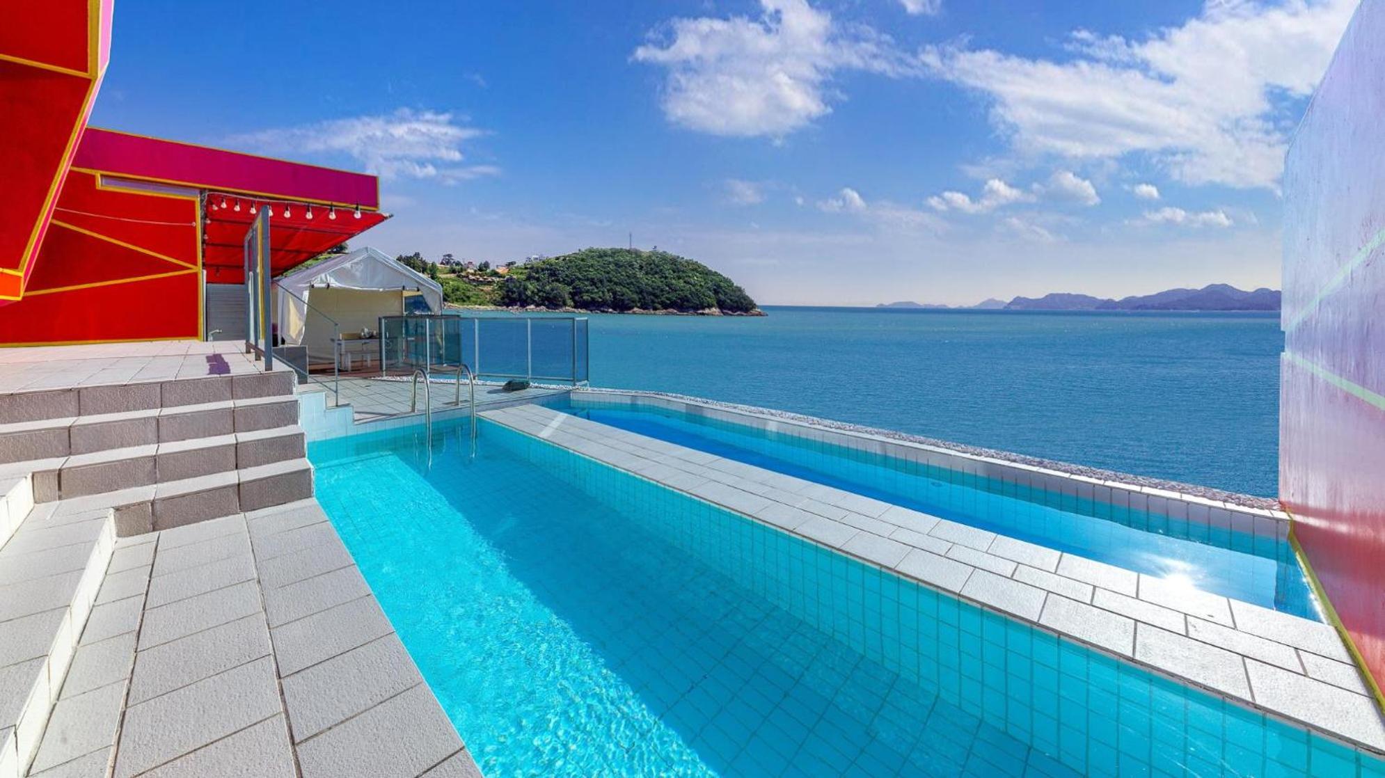 Namhae Pumda Pool Villa Pension Room photo