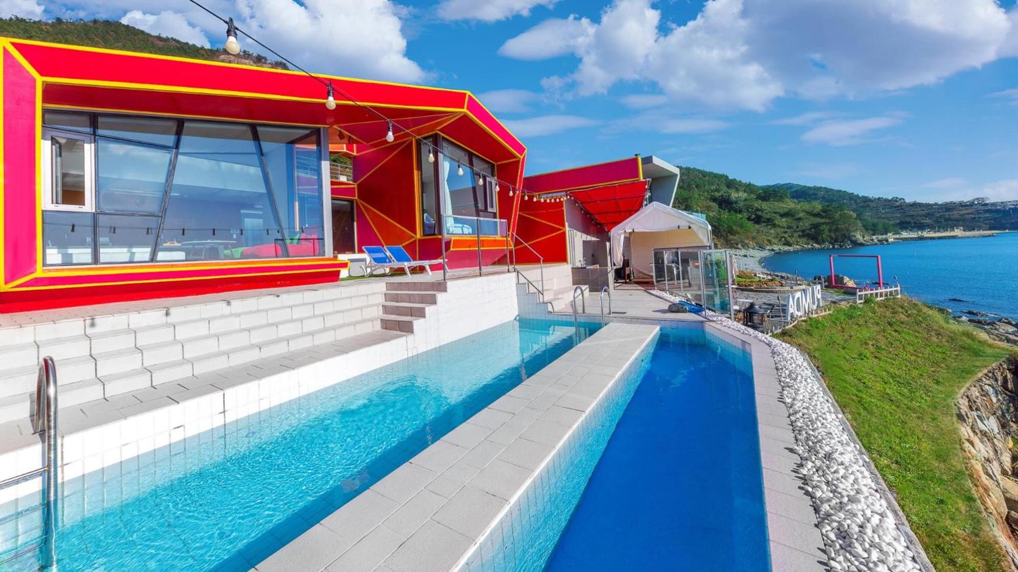 Namhae Pumda Pool Villa Pension Room photo