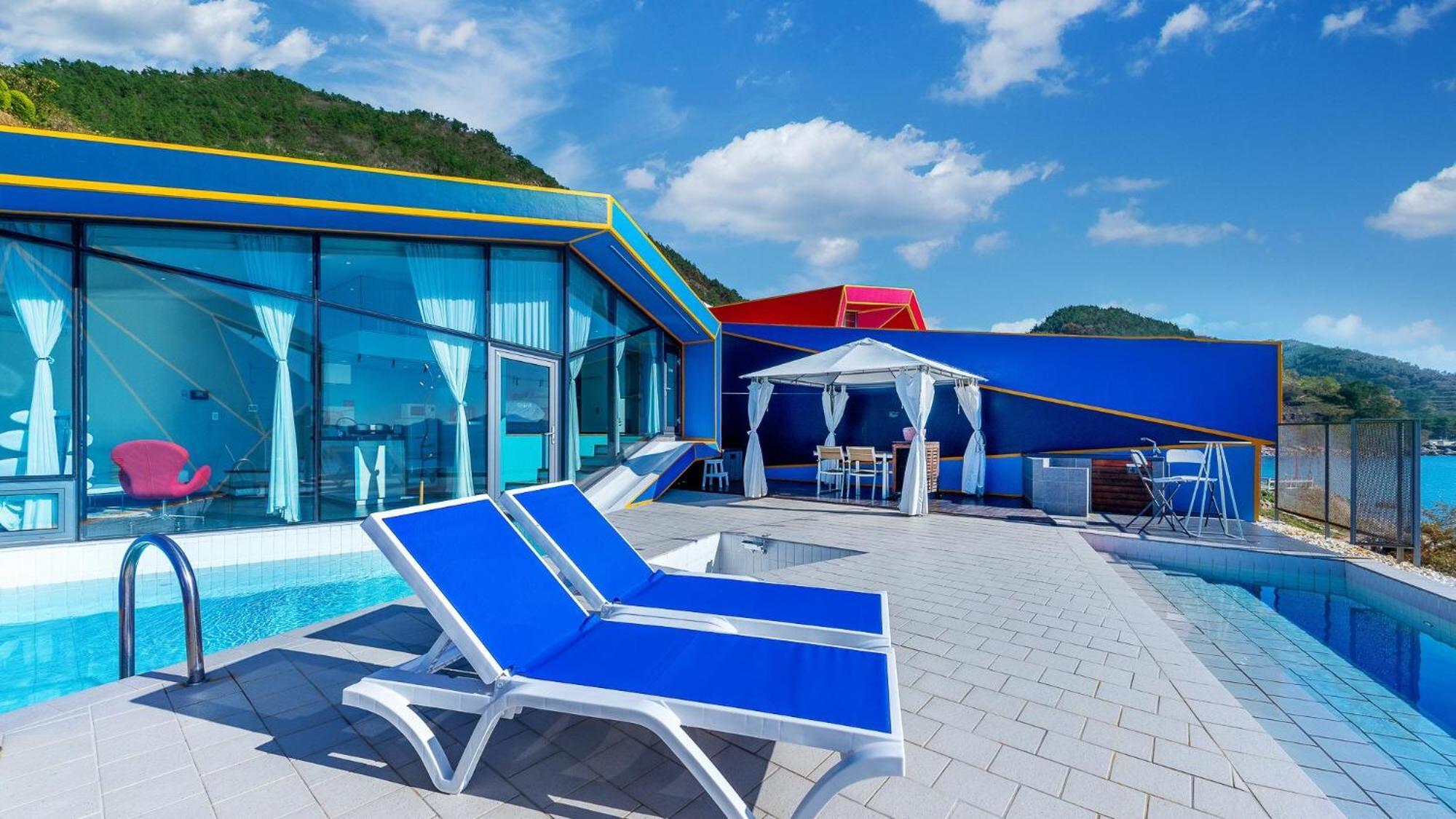 Namhae Pumda Pool Villa Pension Room photo